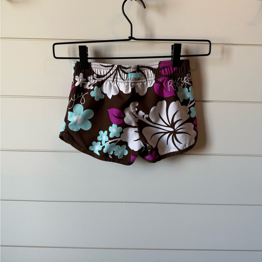 Two Roxy swim shorts - Picture 3 of 6
